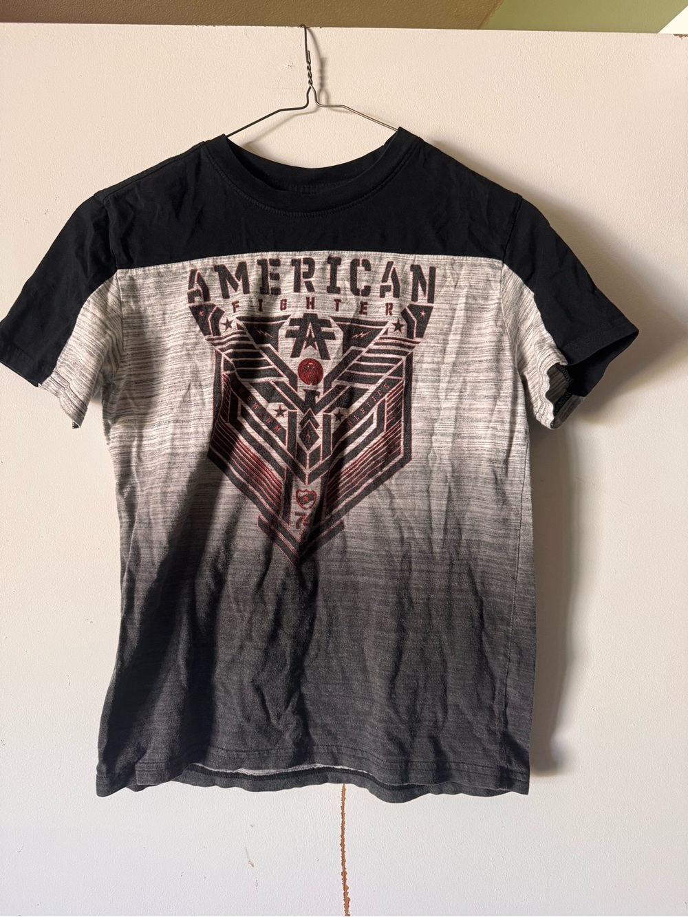 American Fighter Black, Gray & Maroon Graphic Short Sleeve Tee
